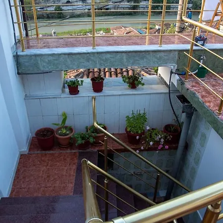 Гостевой дом Belle View Old Town Берат