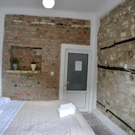 Гостевой дом Belle View Old Town Берат