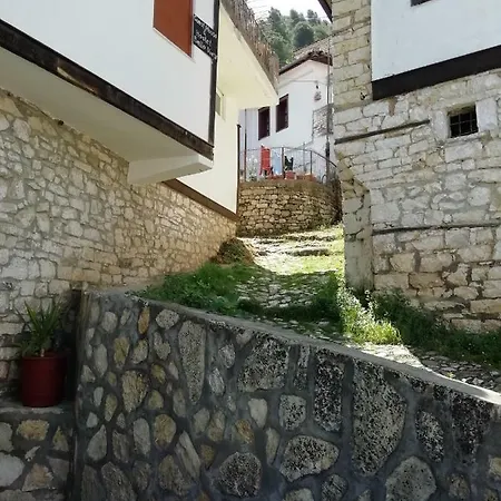 Belle View Old Town Берат